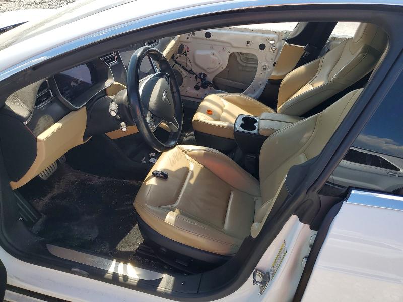 Продажа на аукционе авто 2015 Tesla Model S, vin: 5YJSA1H22FFP74956, номер лота: 67170276