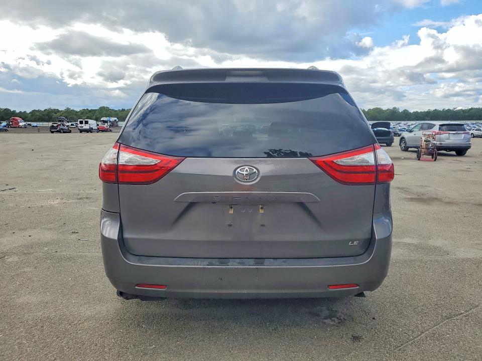 Aukcja sprzedaży 2017 Toyota Sienna, vin: 5TDKZ3DC6HS788778, numer aukcji: 70804976