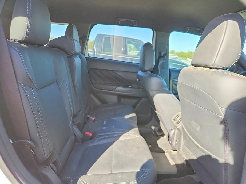Продаж на аукціоні авто 2020 Mitsubishi Outlander, vin: JA4J24A56LZ029707, номер лоту: 70921856