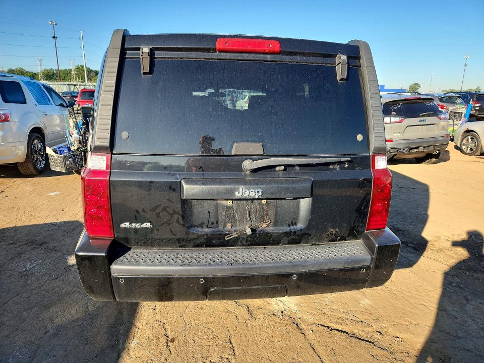 68360356 :رقم المزاد ، 1J8HG48K27C685843 vin ، 2007 Jeep Commander مزاد بيع