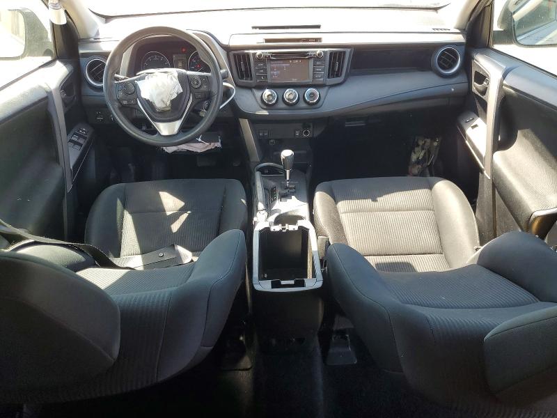 70465266 :رقم المزاد ، 2T3ZFREV6JW415870 vin ، 2018 Toyota Rav4 مزاد بيع
