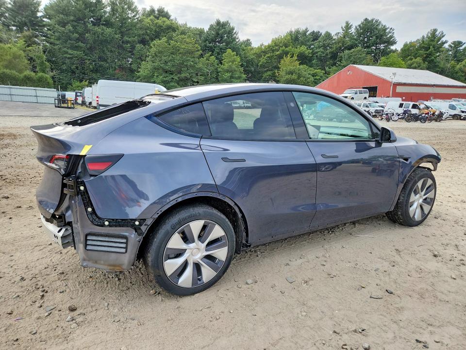 67099706 :رقم المزاد ، 7SAYGDEE4PF888311 vin ، 2023 Tesla Model Y مزاد بيع