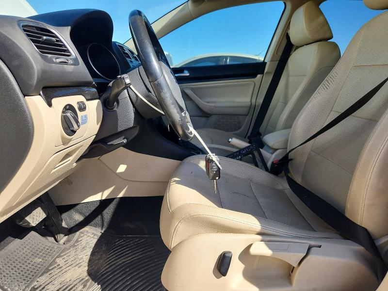 2014 Volkswagen Jetta მანქანა იყიდება აუქციონზე, vin: 3VWPL7AJ2EM605306, აუქციონის ნომერი: 68040136