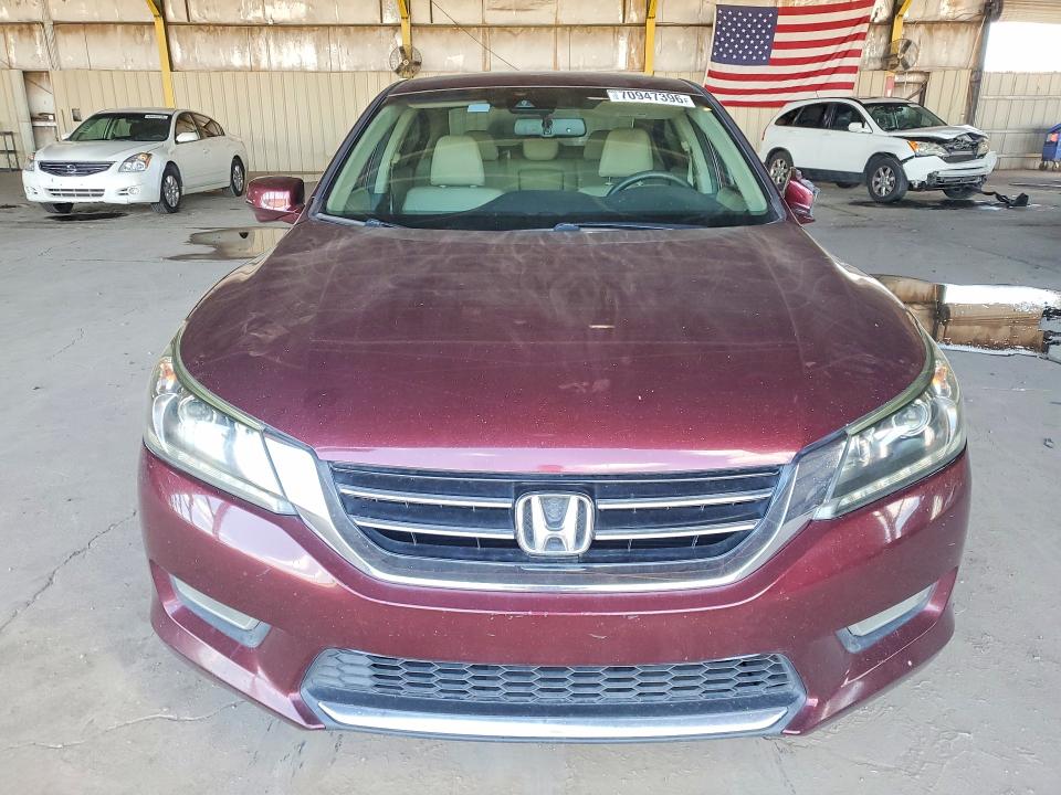 Продаж на аукціоні авто 2013 Honda Accord, vin: 1HGCR3F88DA009547, номер лоту: 70947396