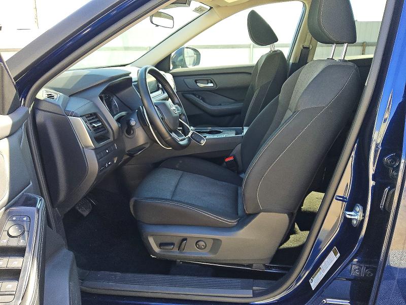 70358606 :رقم المزاد ، 5N1BT3BA8SC802459 vin ، 2025 Nissan Rogue مزاد بيع