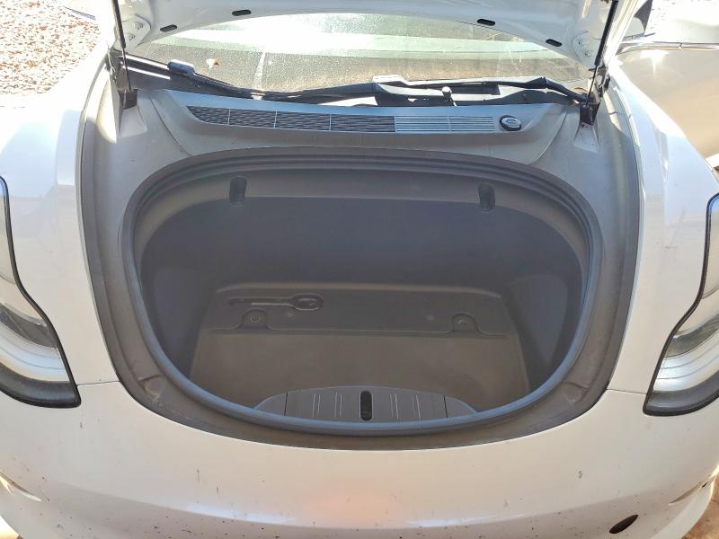 2020 Tesla Model 3 მანქანა იყიდება აუქციონზე, vin: 5YJ3E1EBXLF647753, აუქციონის ნომერი: 68087226