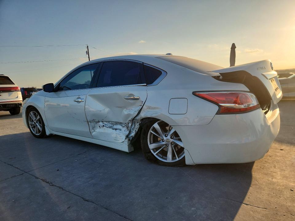 Продажа на аукционе авто 2015 Nissan Altima, vin: 1N4AL3AP7FC239924, номер лота: 69331346