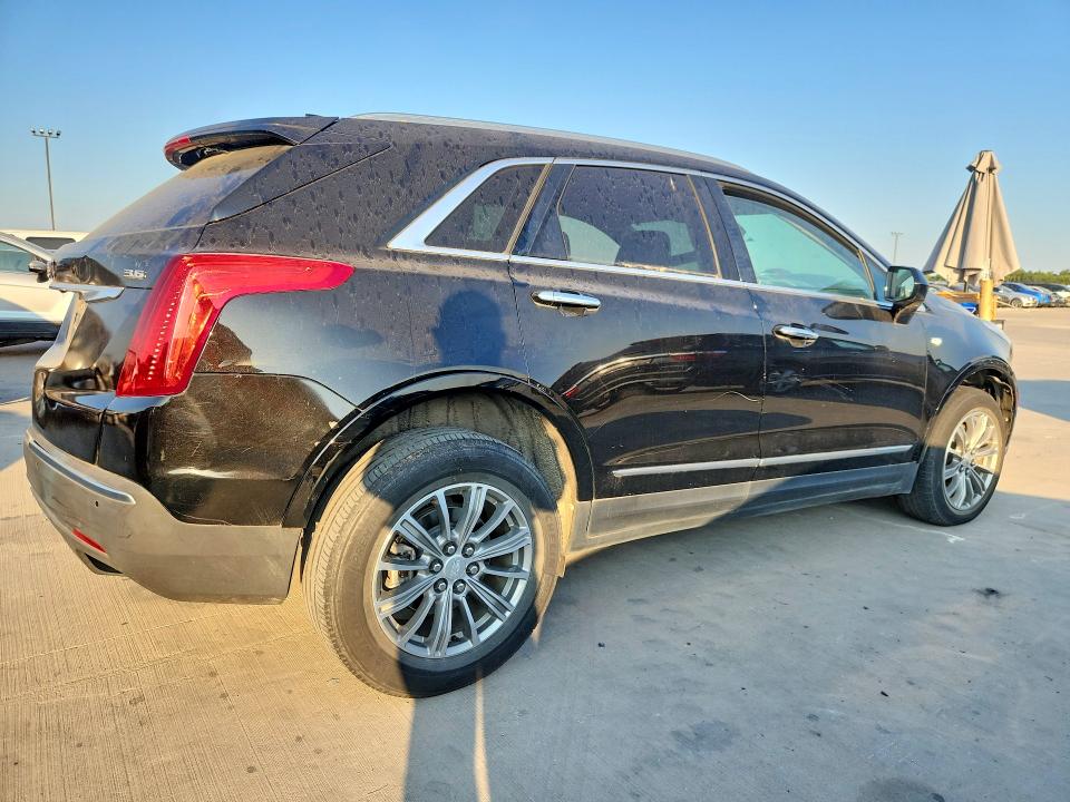 2017 Cadillac Xt5 მანქანა იყიდება აუქციონზე, vin: 1GYKNBRS1HZ105500, აუქციონის ნომერი: 67739976