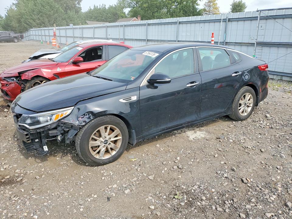 Продаж на аукціоні авто 2016 Kia Optima, vin: 5XXGT4L39GG099333, номер лоту: 67564136
