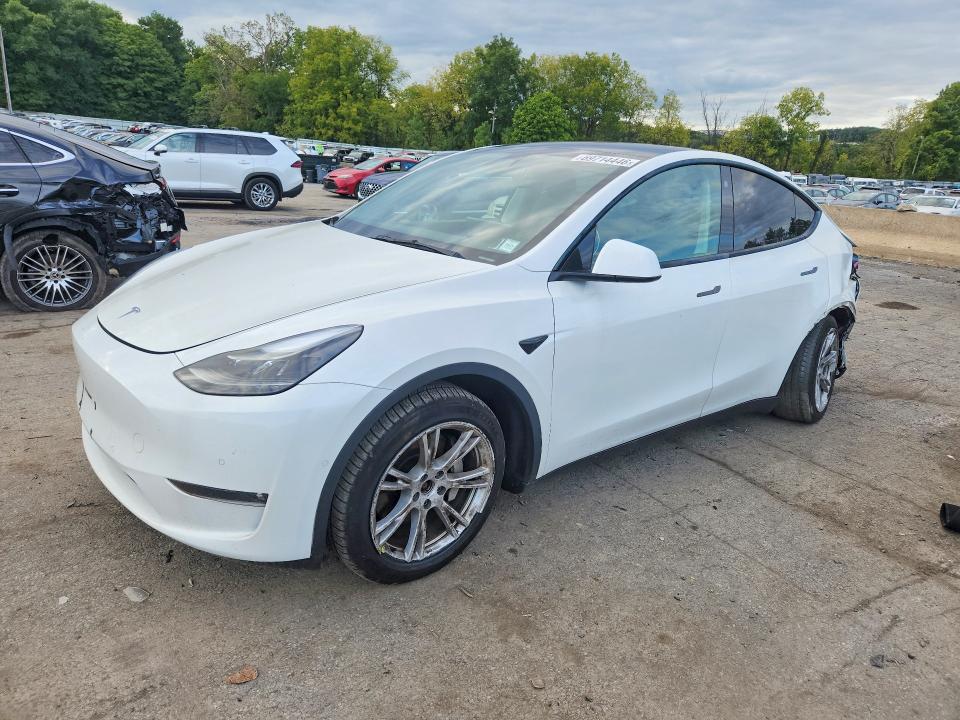 2021 Tesla Model Y მანქანა იყიდება აუქციონზე, vin: 5YJYGDEE8MF180717, აუქციონის ნომერი: 69714446