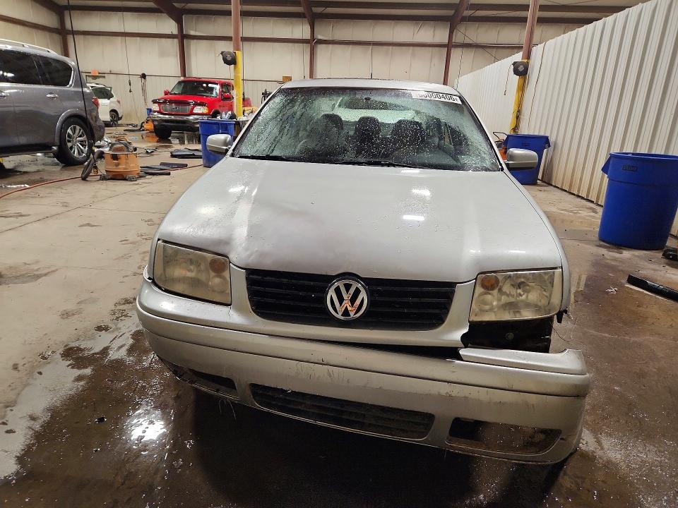 2003 Volkswagen Jetta მანქანა იყიდება აუქციონზე, vin: 3VWSK69MX3M045926, აუქციონის ნომერი: 68000406