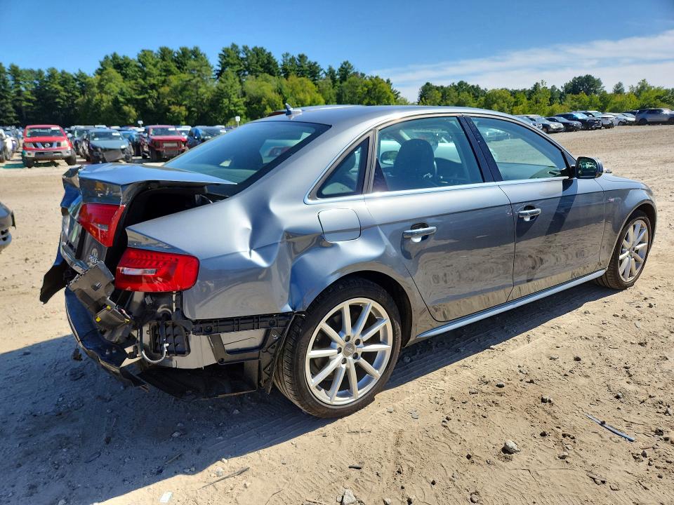2015 Audi A4 მანქანა იყიდება აუქციონზე, vin: WAUFFAFL4FN011317, აუქციონის ნომერი: 68621956