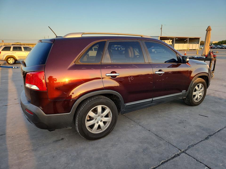 68428556 :رقم المزاد ، 5XYKTDA27DG343587 vin ، 2013 Kia Sorento مزاد بيع