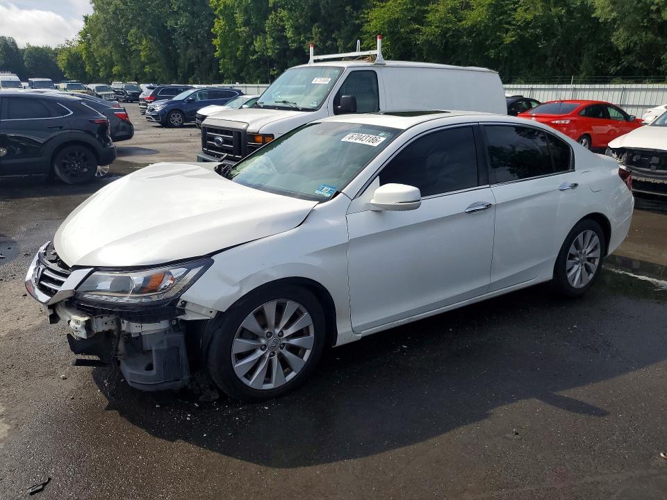 67043186 :رقم المزاد ، 1HGCR3F87EA031976 vin ، 2014 Honda Accord مزاد بيع