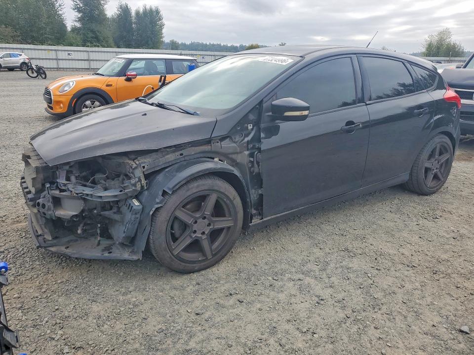2015 Ford Focus მანქანა იყიდება აუქციონზე, vin: 1FADP3K29FL364198, აუქციონის ნომერი: 67324996