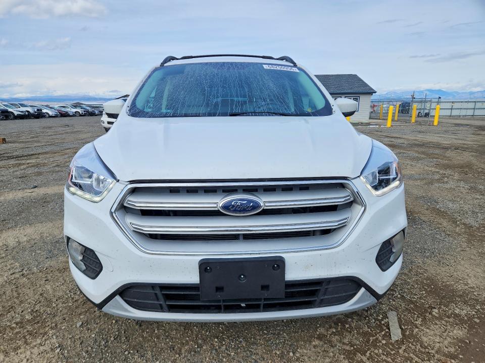 2018 Ford Escape მანქანა იყიდება აუქციონზე, vin: 1FMCU0HD5JUA59771, აუქციონის ნომერი: 68250956