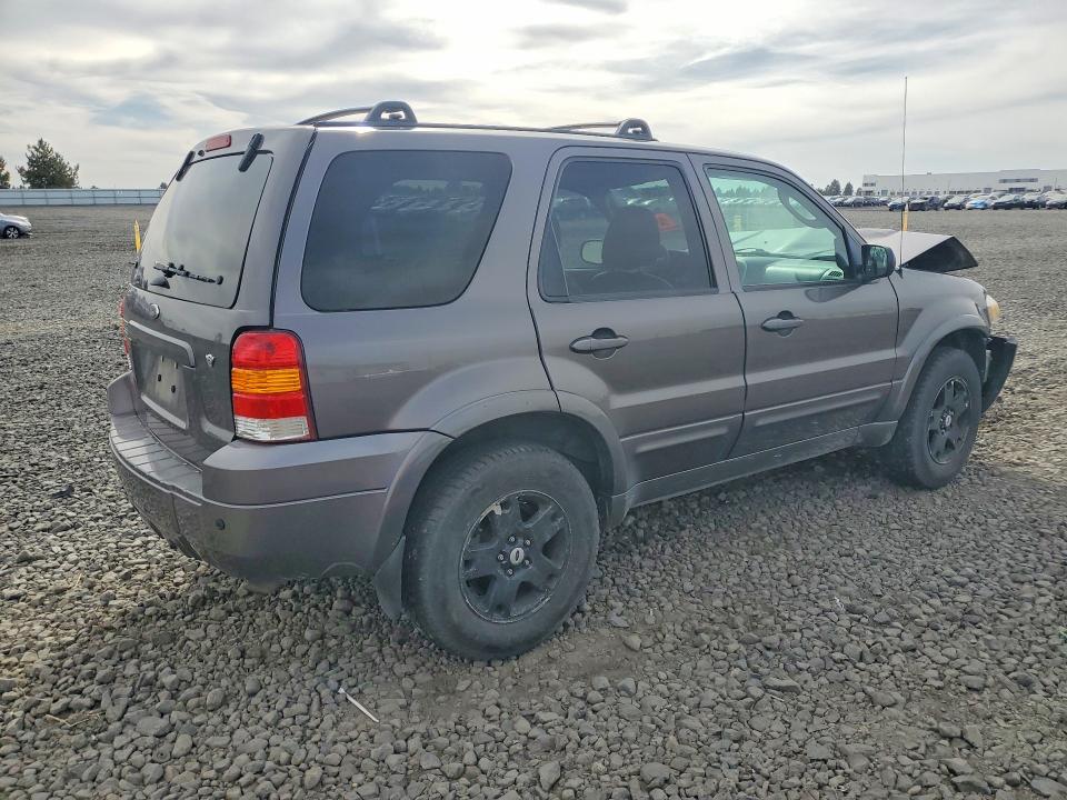 2006 Ford Escape მანქანა იყიდება აუქციონზე, vin: 1FMCU94166KA06404, აუქციონის ნომერი: 70098336