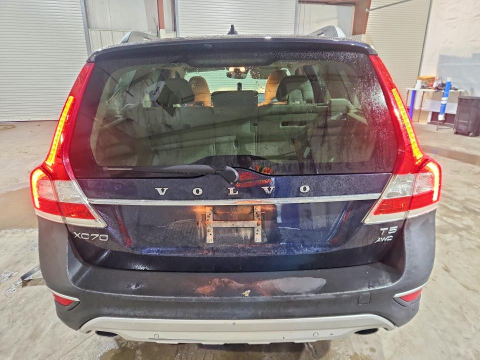 70597866 :رقم المزاد ، YV4612NK8G1243490 vin ، 2016 Volvo Xc70 مزاد بيع