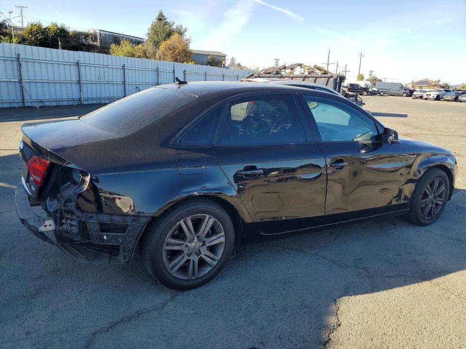 2010 Audi A4 მანქანა იყიდება აუქციონზე, vin: WAUAFAFL3AN010811, აუქციონის ნომერი: 70417796
