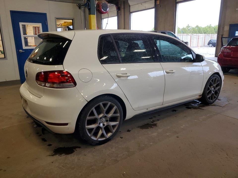 2013 Volkswagen Gti მანქანა იყიდება აუქციონზე, vin: WVWGD7AJ2DW023866, აუქციონის ნომერი: 69044856