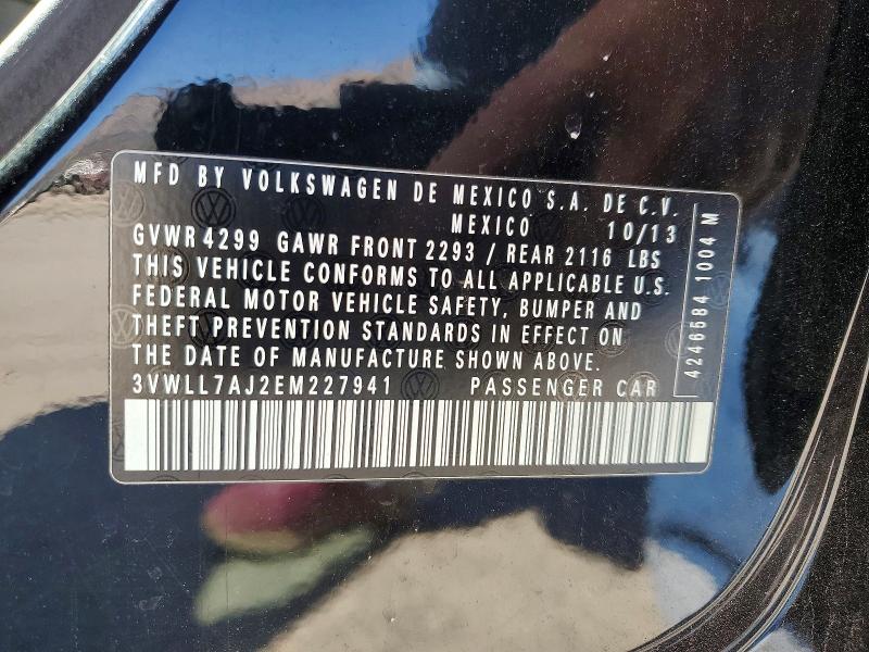 68825066 :رقم المزاد ، 3VWLL7AJ2EM227941 vin ، 2014 Volkswagen Jetta مزاد بيع