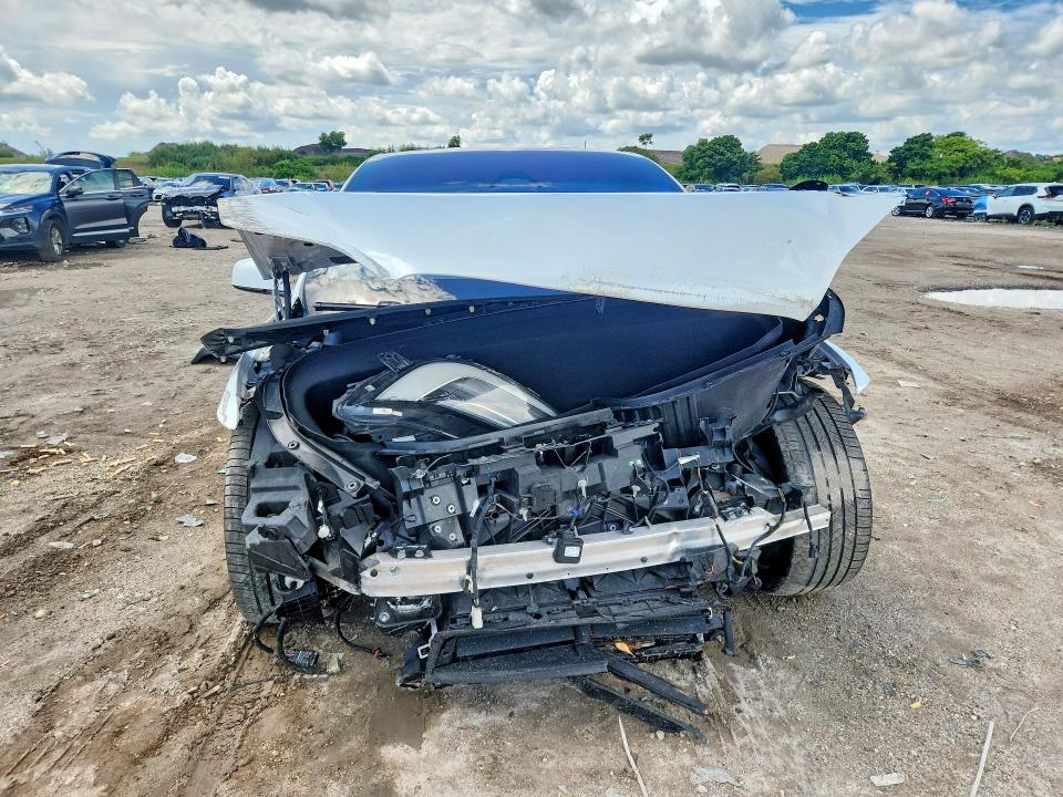 67982056 :رقم المزاد ، 7SAXCDE57NF364445 vin ، 2022 Tesla Model X مزاد بيع
