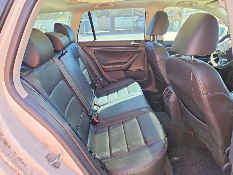 69644976 :رقم المزاد ، 3VWPL7AJ3CM710837 vin ، 2012 Volkswagen Jetta مزاد بيع