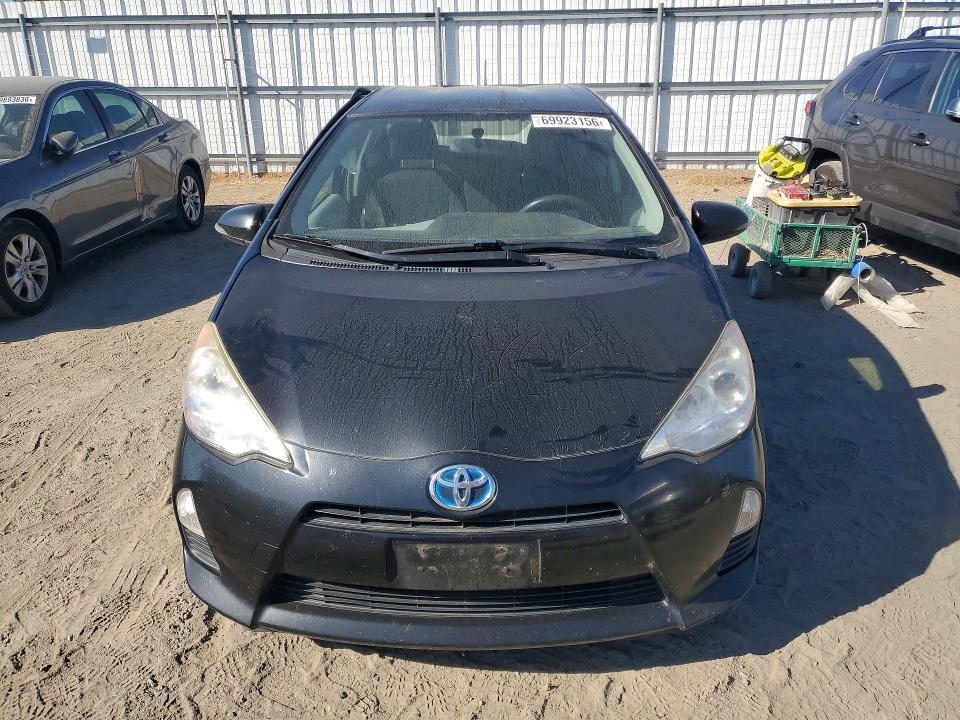 2012 Toyota Prius C მანქანა იყიდება აუქციონზე, vin: JTDKDTB32C1023395, აუქციონის ნომერი: 69923156