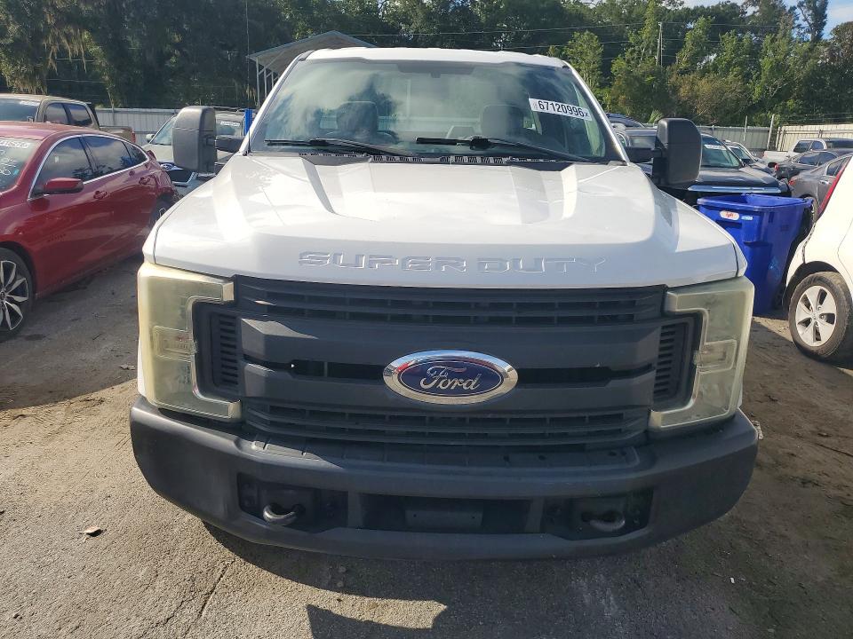 67120996 :رقم المزاد ، 1FTBF2A67HEB14615 vin ، 2017 Ford F250 مزاد بيع