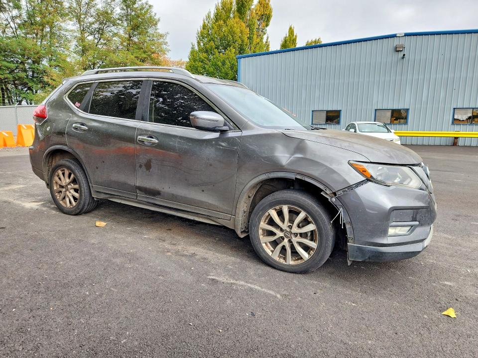 Aukcja sprzedaży 2017 Nissan Rogue, vin: JN8AT2MV4HW256183, numer aukcji: 69194846