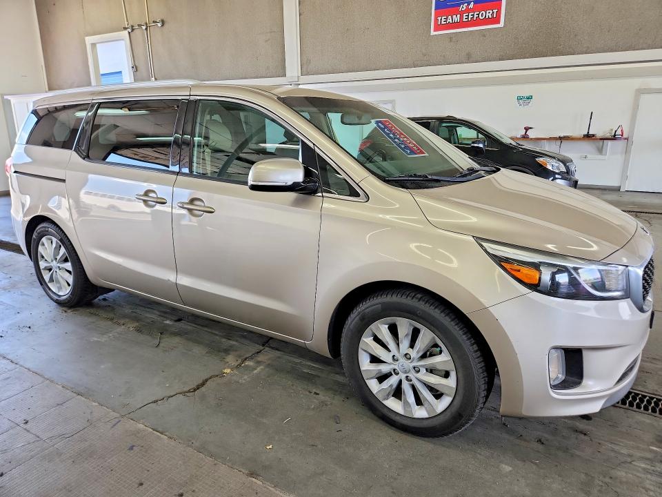 2016 Kia Sedona მანქანა იყიდება აუქციონზე, vin: KNDMC5C17G6130519, აუქციონის ნომერი: 68407346