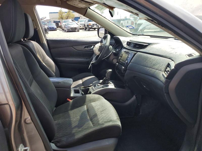 68893826 :رقم المزاد ، KNMAT2MT2HP505794 vin ، 2017 Nissan Rogue مزاد بيع