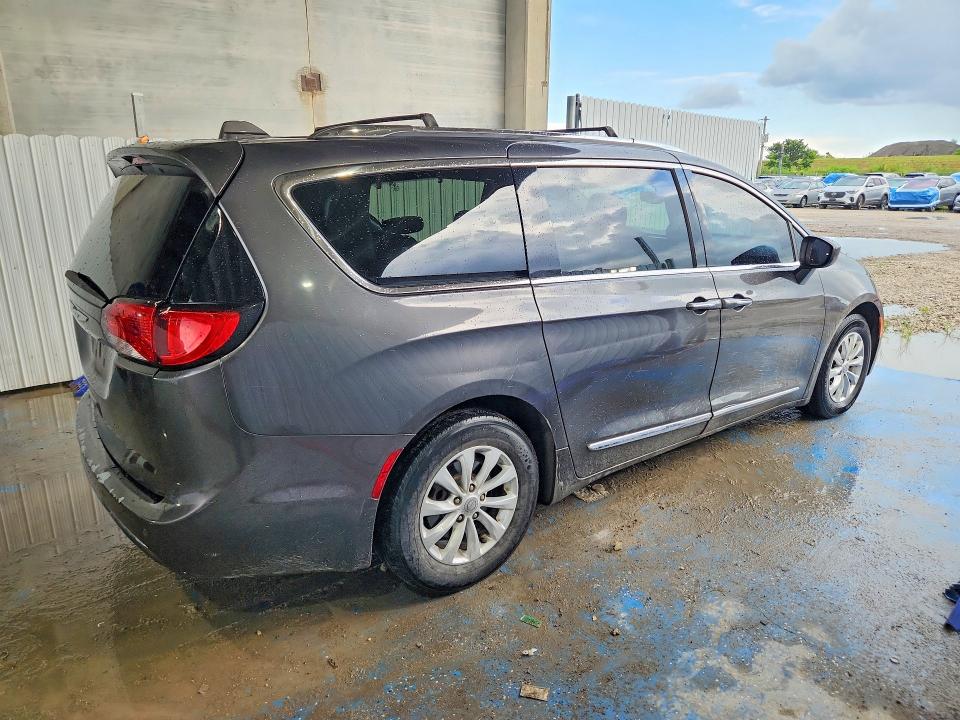 Aukcja sprzedaży 2018 Chrysler Pacifica, vin: 2C4RC1BG4JR120244, numer aukcji: 68140266