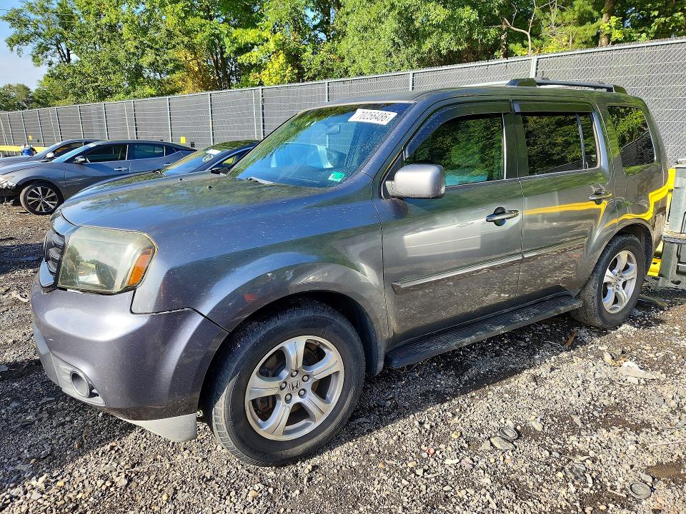 70256486 :رقم المزاد ، 5FNYF4H47CB008697 vin ، 2012 Honda Pilot مزاد بيع