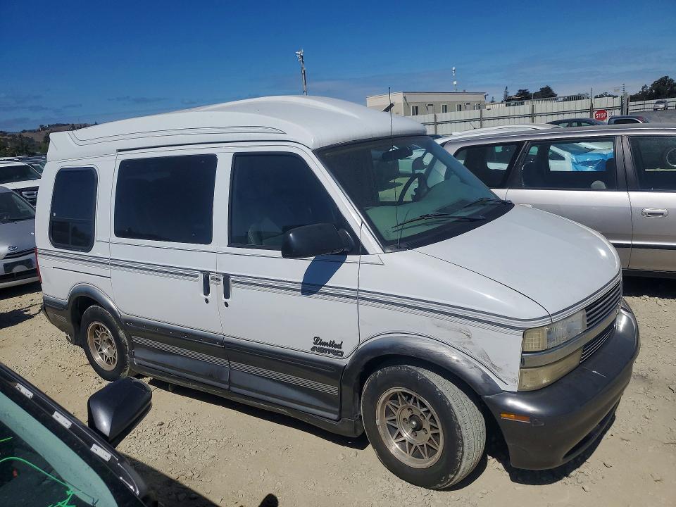 Продажа на аукционе авто 1998 Chevrolet Astro, vin: 1GBDM19W8WB111769, номер лота: 67881596