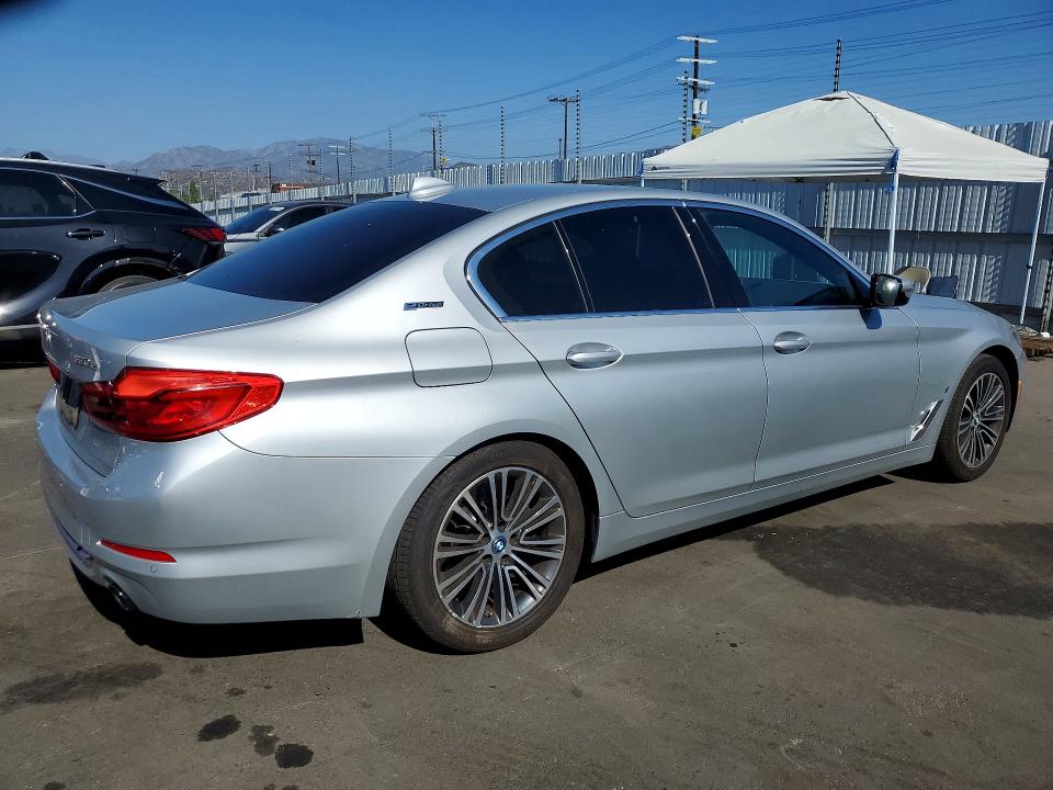 69345096 :رقم المزاد ، WBAJA9C58KB399581 vin ، 2019 Bmw 530e مزاد بيع