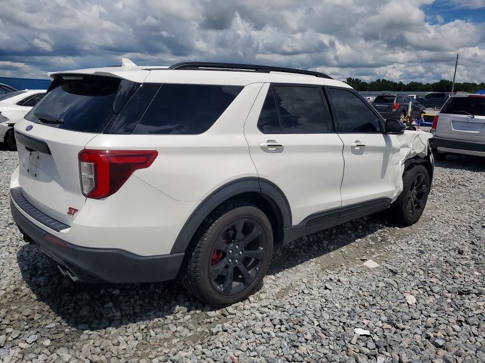 67779446 :رقم المزاد ، 1FM5K8GC0NGA18670 vin ، 2022 Ford Explorer مزاد بيع