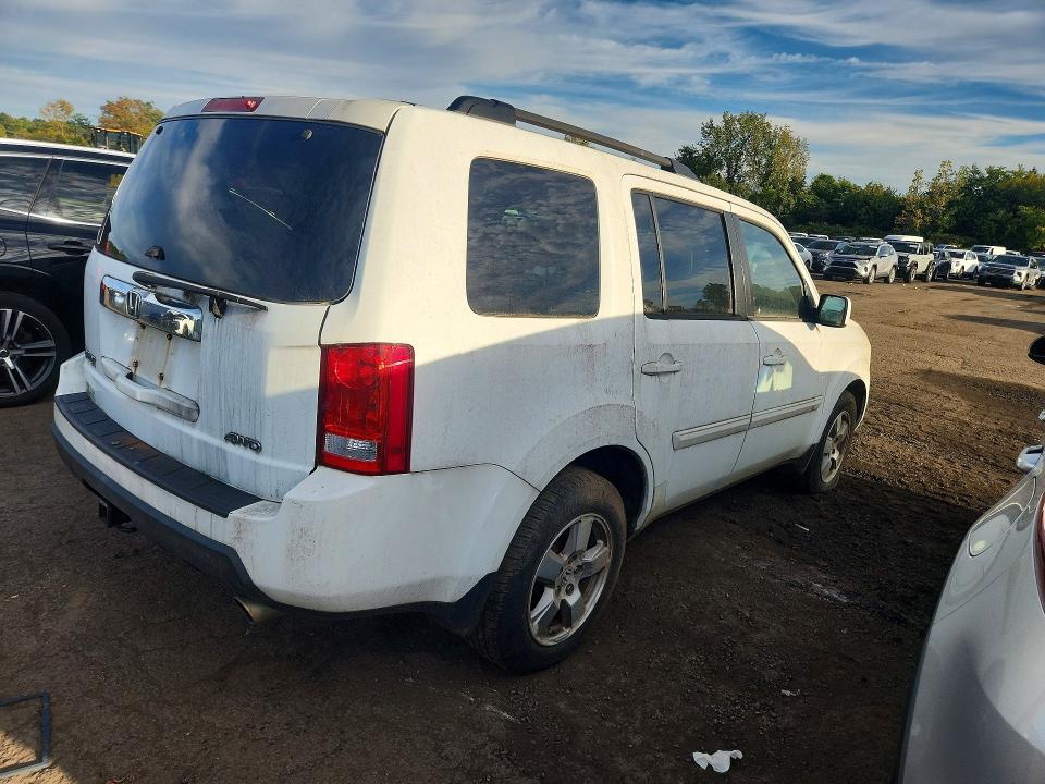 Продажа на аукционе авто 2011 Honda Pilot, vin: 5FNYF4H50BB082731, номер лота: 71052026