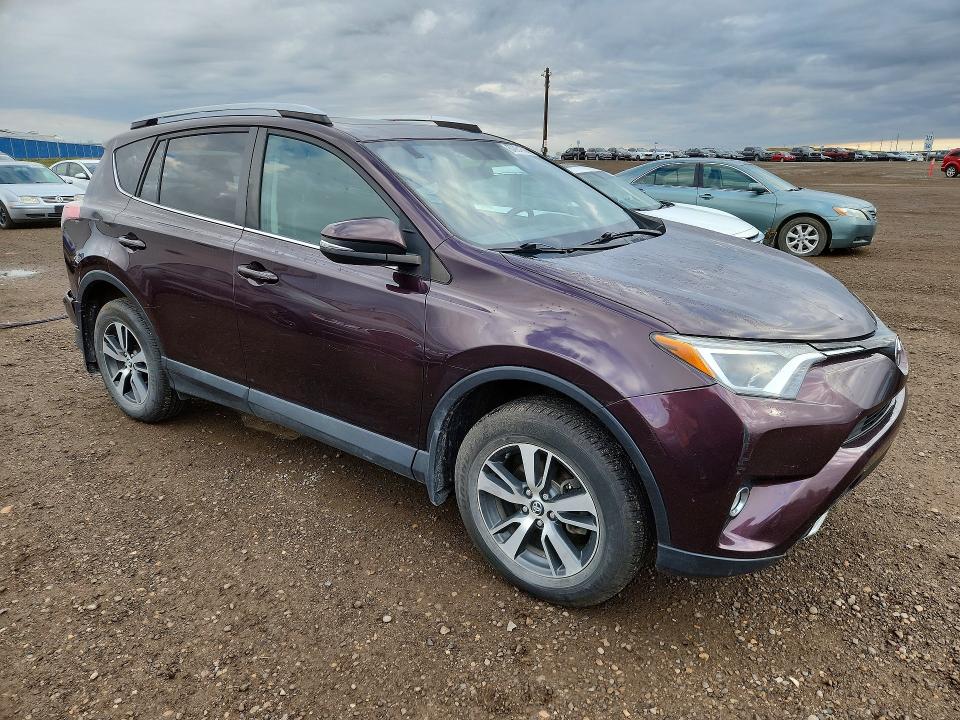Продажа на аукционе авто 2016 Toyota Rav4, vin: 2T3RFREV8GW477439, номер лота: 67931736