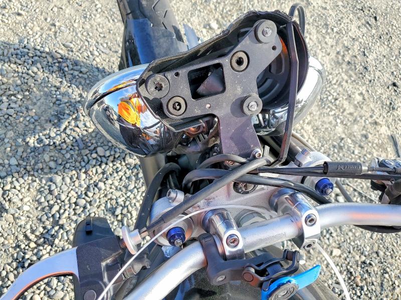 2011 Triumph Motorcycle Street Triple მანქანა იყიდება აუქციონზე, vin: SMTD02NE8BJ457963, აუქციონის ნომერი: 69435546