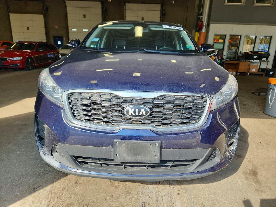 2020 Kia Sorento მანქანა იყიდება აუქციონზე, vin: 5XYPG4A58LG616247, აუქციონის ნომერი: 70797076