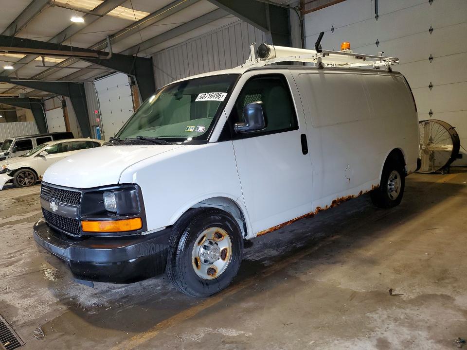68716496 :رقم المزاد ، 1GCWGFCA4B1169870 vin ، 2011 Chevrolet Express G2500 مزاد بيع