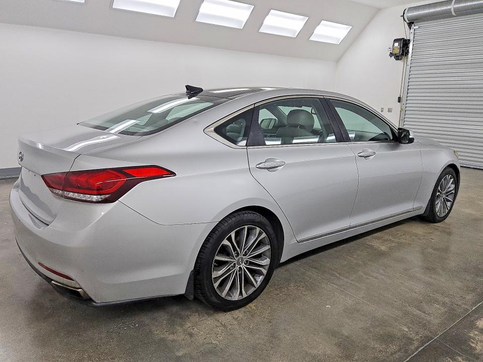 2016 Hyundai Genesis მანქანა იყიდება აუქციონზე, vin: KMHGN4JE3GU141127, აუქციონის ნომერი: 69402436