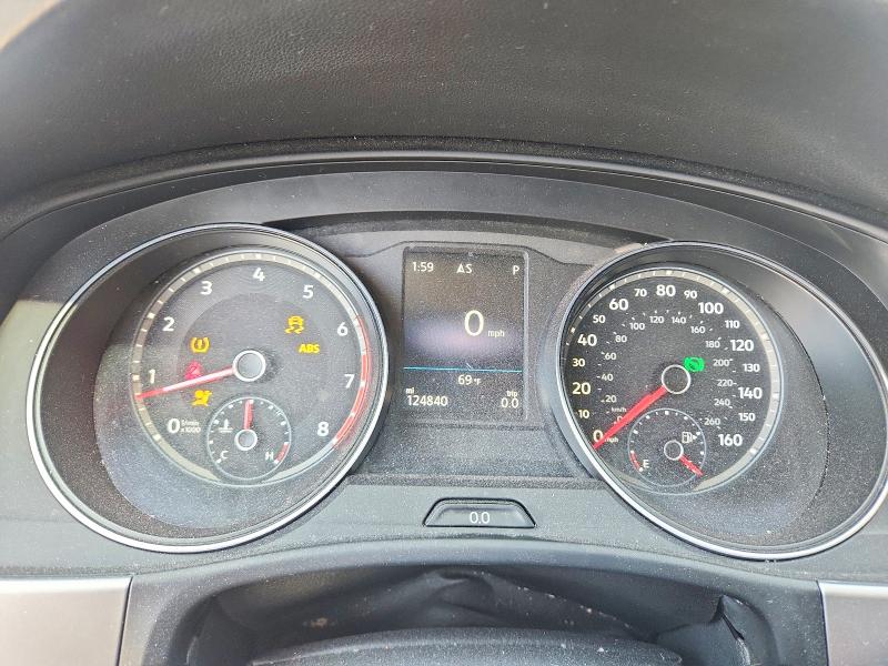 68999766 :رقم المزاد ، 1V2KR2CA0JC553258 vin ، 2018 Volkswagen Atlas مزاد بيع
