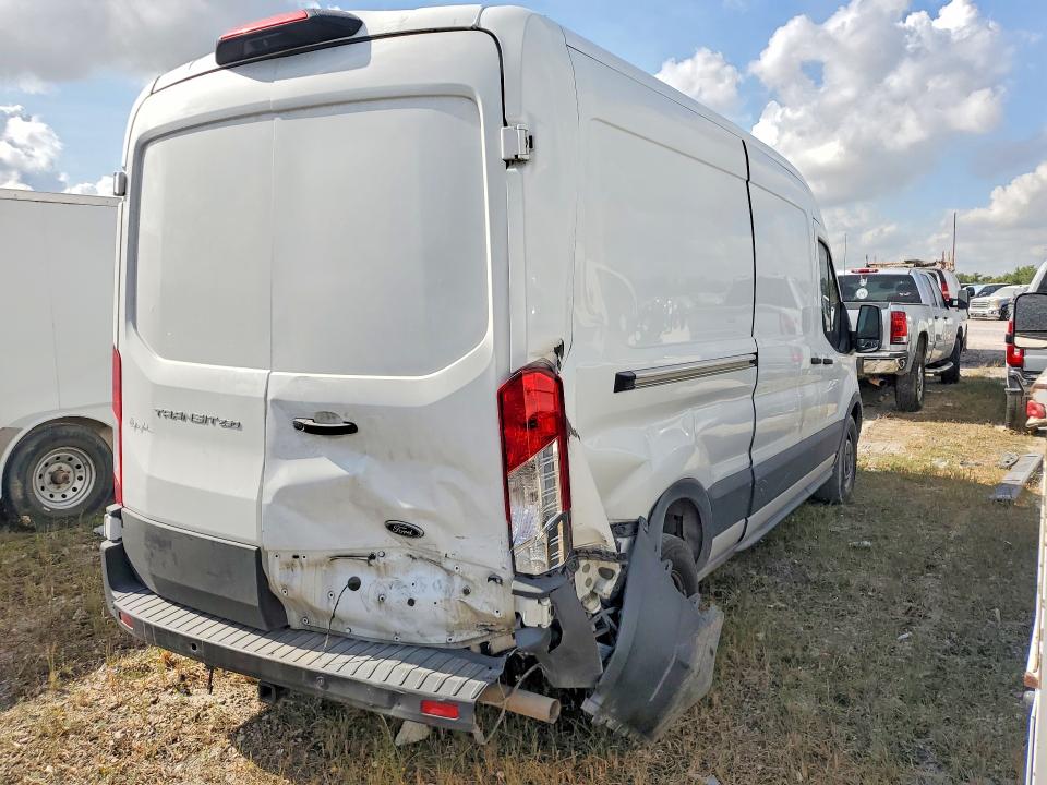 Продажа на аукционе авто 2022 Ford Transit, vin: 1FTBR1C88NKA66782, номер лота: 68183256