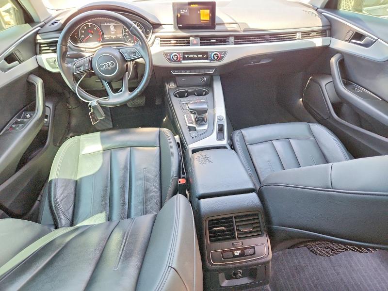 67714006 :رقم المزاد ، WAUKMAF49JA113242 vin ، 2018 Audi A4 مزاد بيع