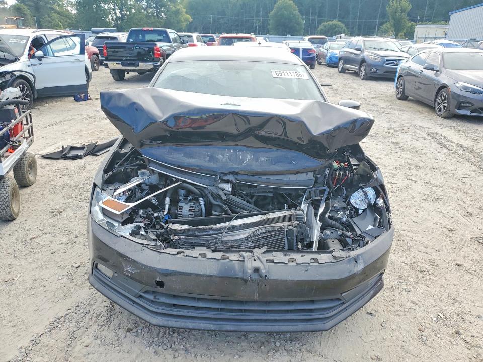 69111786 :رقم المزاد ، 3VWD17AJ7GM254923 vin ، 2016 Volkswagen Jetta مزاد بيع