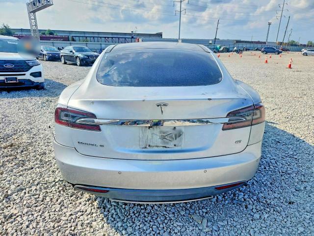 2014 Tesla Model S მანქანა იყიდება აუქციონზე, vin: 5YJSA1H12EFP61016, აუქციონის ნომერი: 67422006