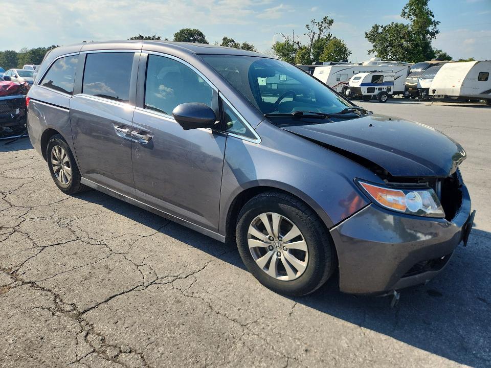 68387086 :رقم المزاد ، 5FNRL5H67FB031499 vin ، 2015 Honda Odyssey مزاد بيع