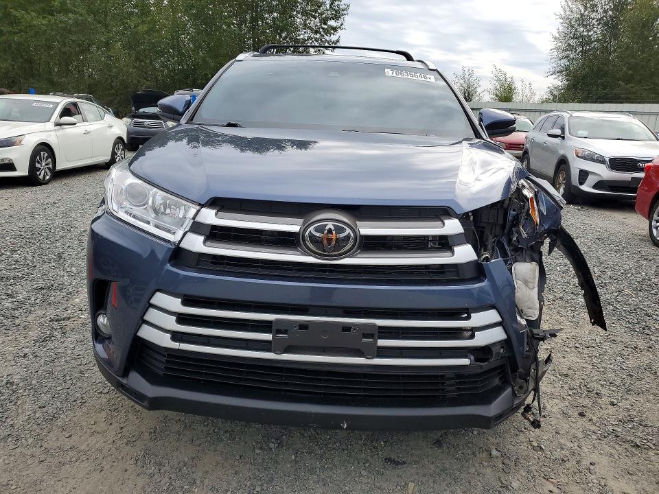 70635646 :رقم المزاد ، 5TDJZRFH3JS833379 vin ، 2018 Toyota Highlander مزاد بيع